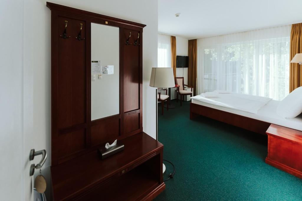 Sziget Hotel Veranka Ersekcsanad Екстериор снимка
